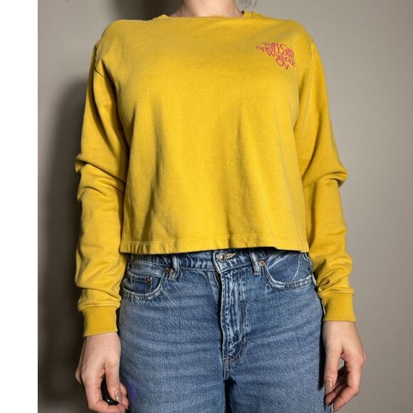 Outdoor Voices Cropped Yellow Crewneck Sweatshirt Size Medium - Picture 1 of 4